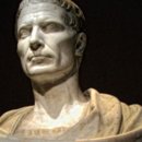 Jak na imię ma Gajusz Juliusz Cezar?