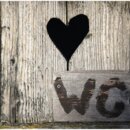 Jaki był koszt budowy toalety na promie w misji kosmicznej ARTEMIS II?